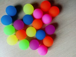 Piłki neonowe kauczukowe 20 szt.