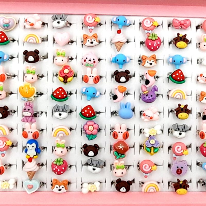 Pierścionki modelina truskawki zwierzątka