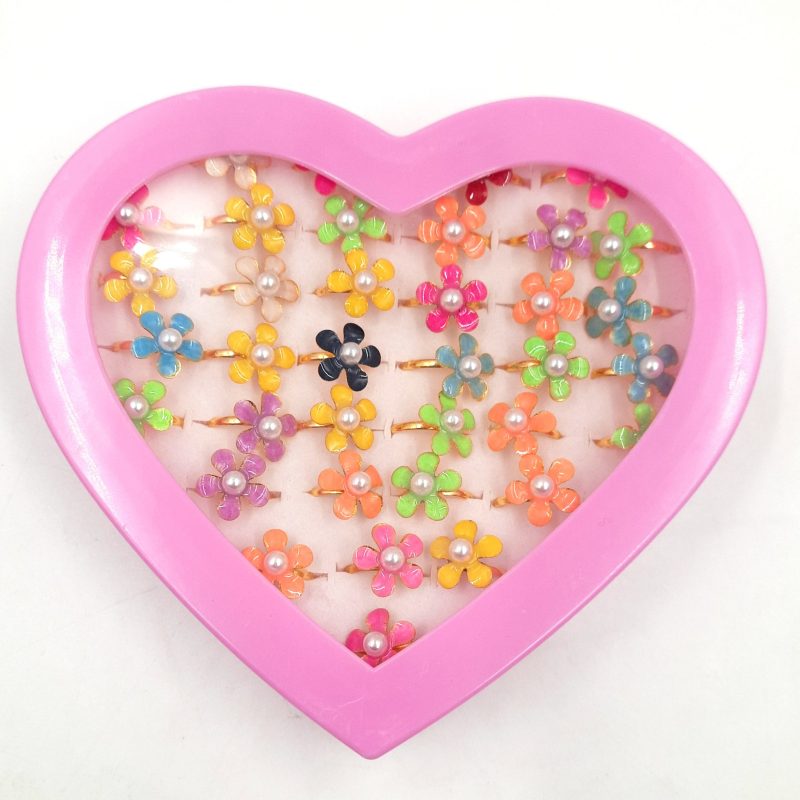 Pierścionki vip kwiaty kolorowe z perełką