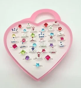 pakiet 36 sztuk pierścionków z kryształkami